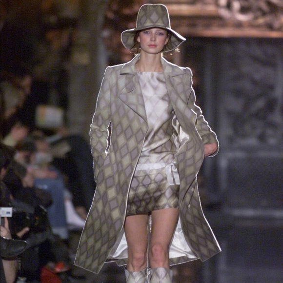 Vintage Chloe Coat - Picture 2 of 7